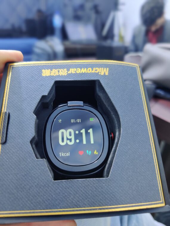 Microwear Smart Watch - Image 4